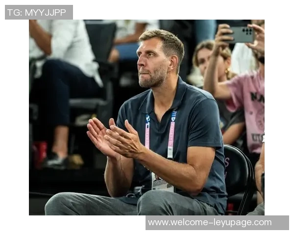 诺维茨基称赞文班：单腿后仰也难逃他的封盖实力